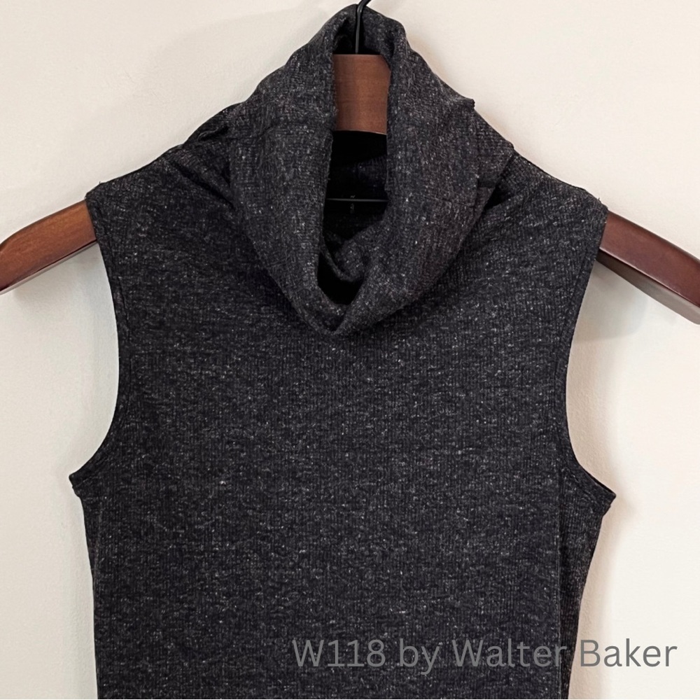 W118 by Walter Baker Linen Blend Turtleneck Sleeveless Top